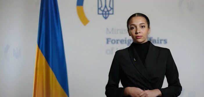МЗС України представило ШІ-аватара Вікторію, яка тепер коментуватиме консульську інформацію