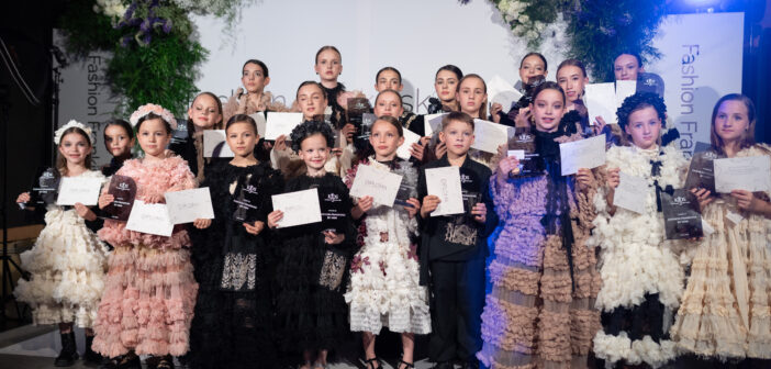 У Франківську відбувся масштабний благодійний показ мод Fashion Frankivsk By Mini: зібрано 150 000 гривень для дітей з інвалідністю