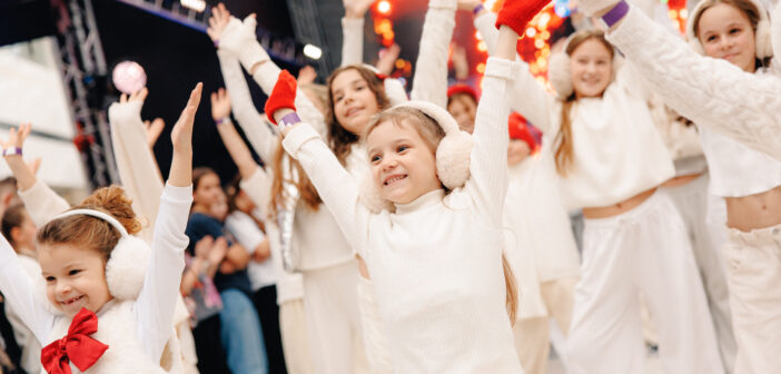 Мільйон гривень на допомогу дітям:  Даша Квіткова провела благодійний захід  «Під подушкою»