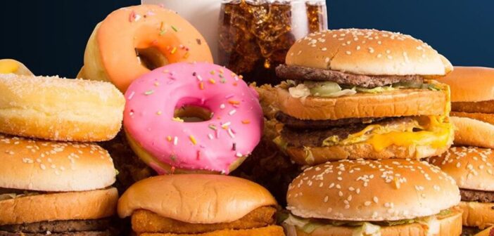 У Великій Британії заборонили рекламу «шкідливої їжі» в інтернеті