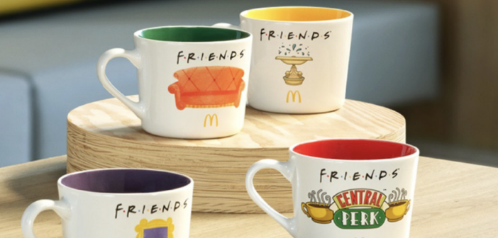 Чашки з серіалу “Друзі” вже в українських McDonald’s, але є нюанс