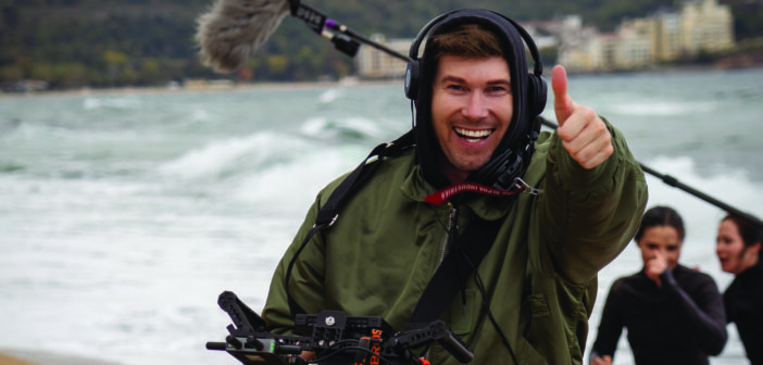 «Найважливіше те, що українське кіно не зупиняється»: інтервʼю з кінорежисером Олексієм Комаровським