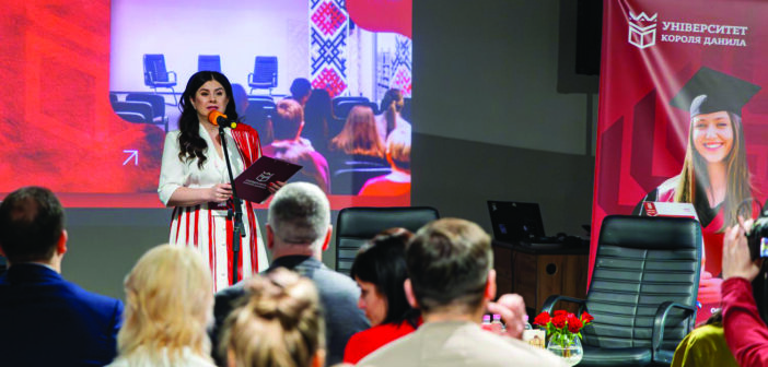 І літературно-мистецький форум УКД: «Про що ми пишемо і про що говоримо…»