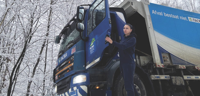 За кермом сміттєвоза:  інтервʼю  з водійкою Анастасією Подужайло