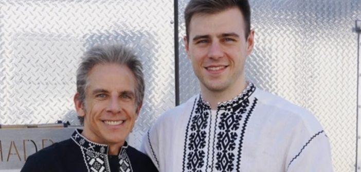 Владислав Гераскевич подарував вишиванку Бену Стіллеру